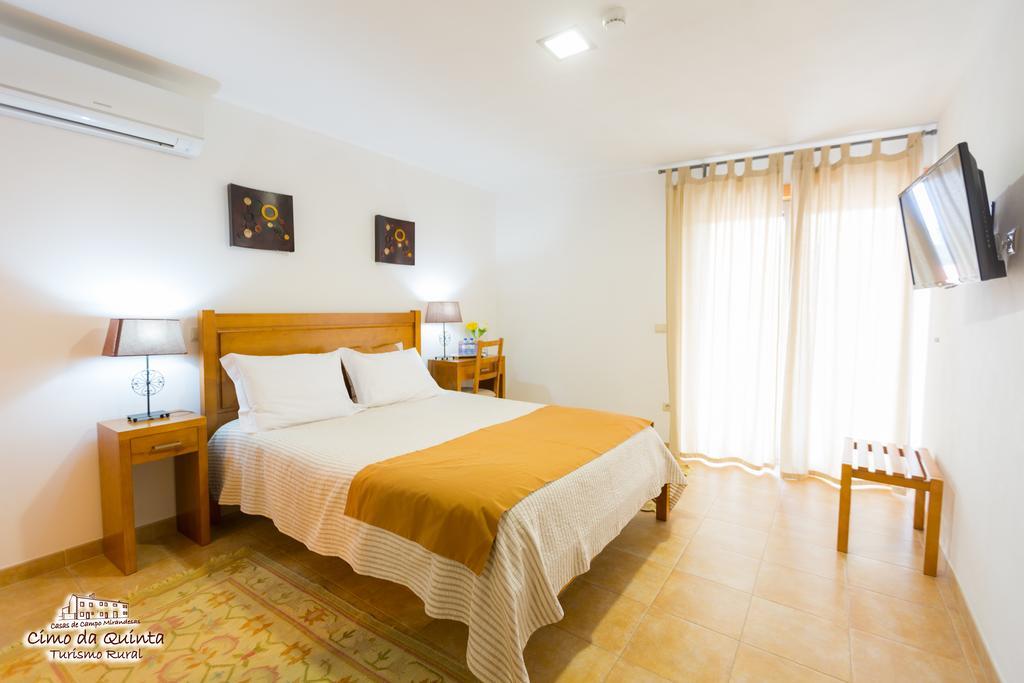 Casas Campo Cimo Da Quinta Hotel Miranda do Douro Luaran gambar