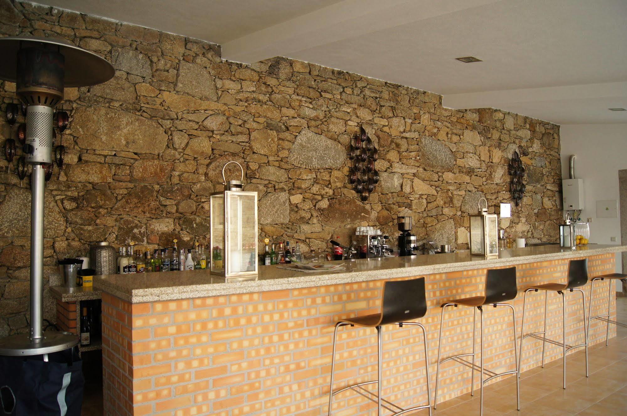 Casas Campo Cimo Da Quinta Hotel Miranda do Douro Luaran gambar